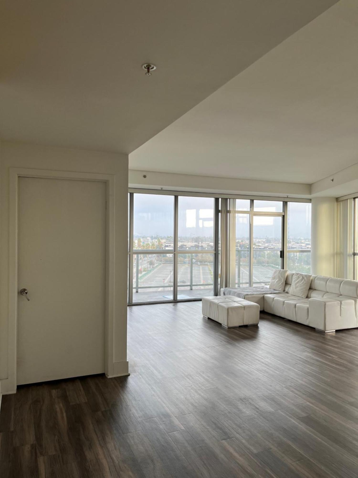 Hollywoodnorth Apartment